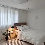 Essential House, Seoul