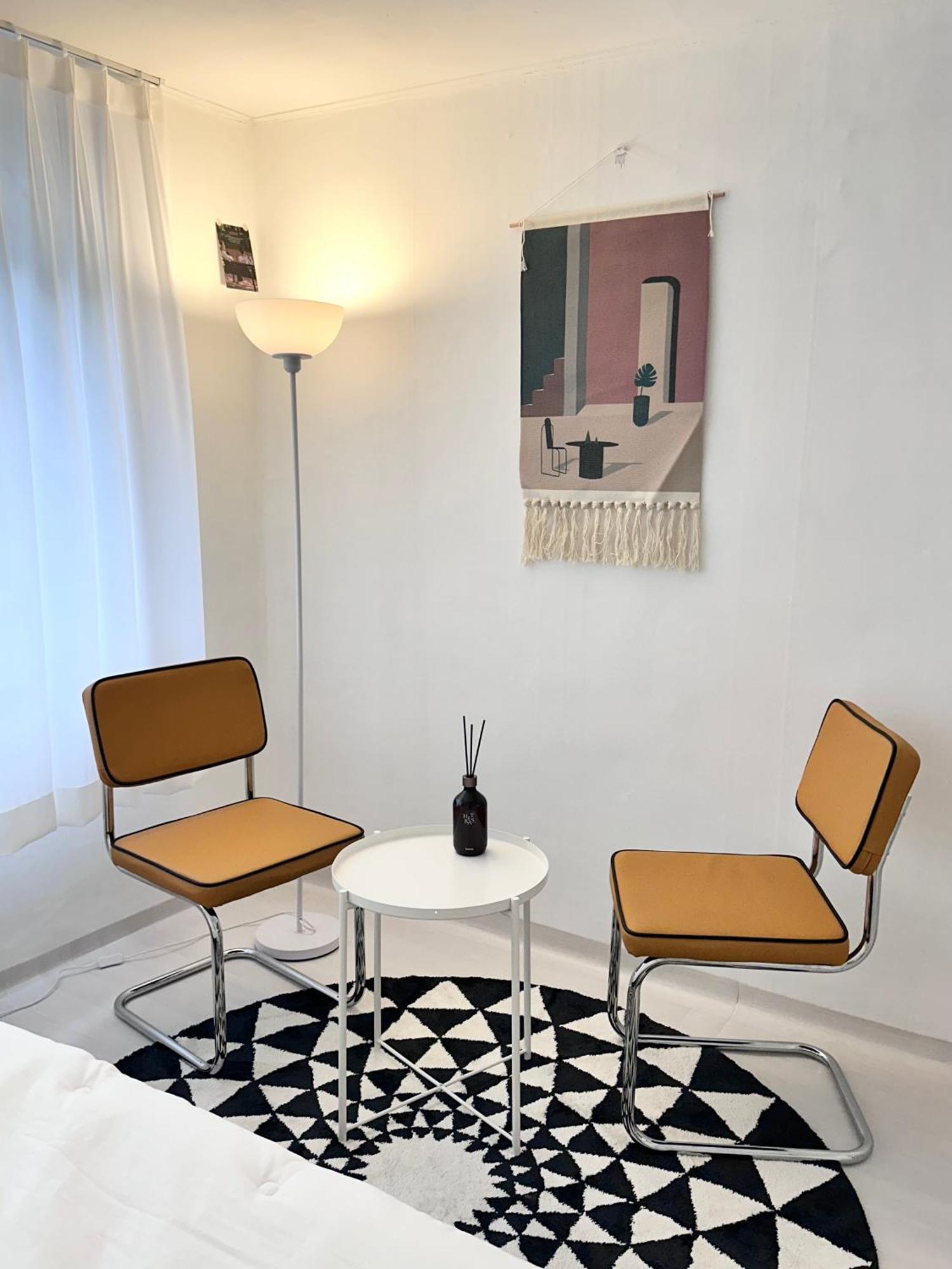Apartment Essential House,
