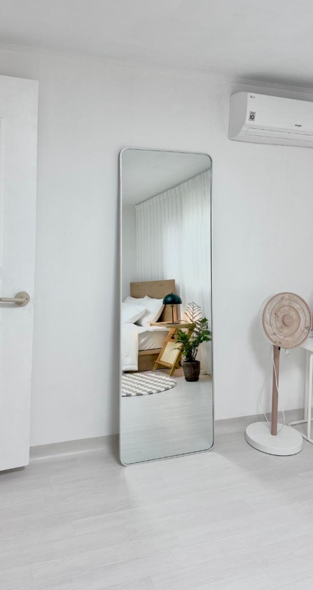 Apartment Essential House,